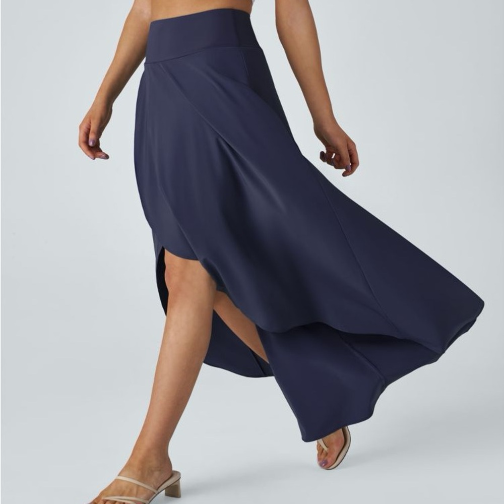 HALARA Breezeful High Waisted Hi Lo 2-in-1 Skirt